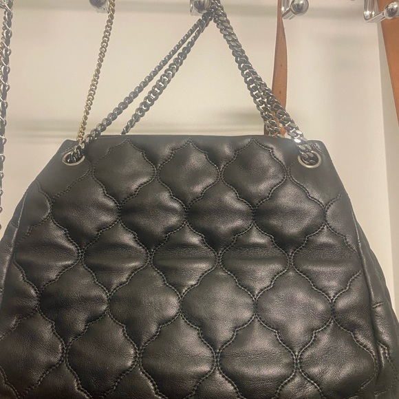 AUTHENTIC CHANEL BAG - Picture 2 of 4